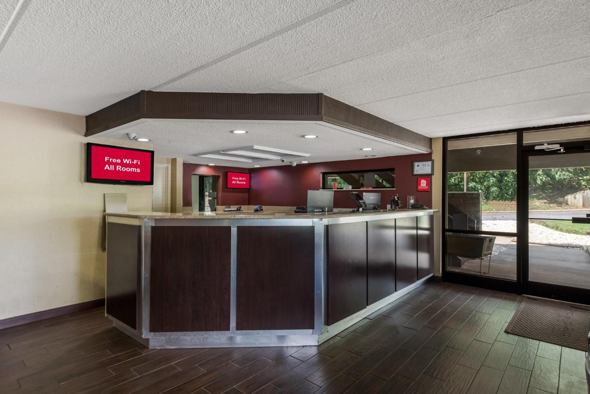 Red Roof Inn Hickory Exteriör bild