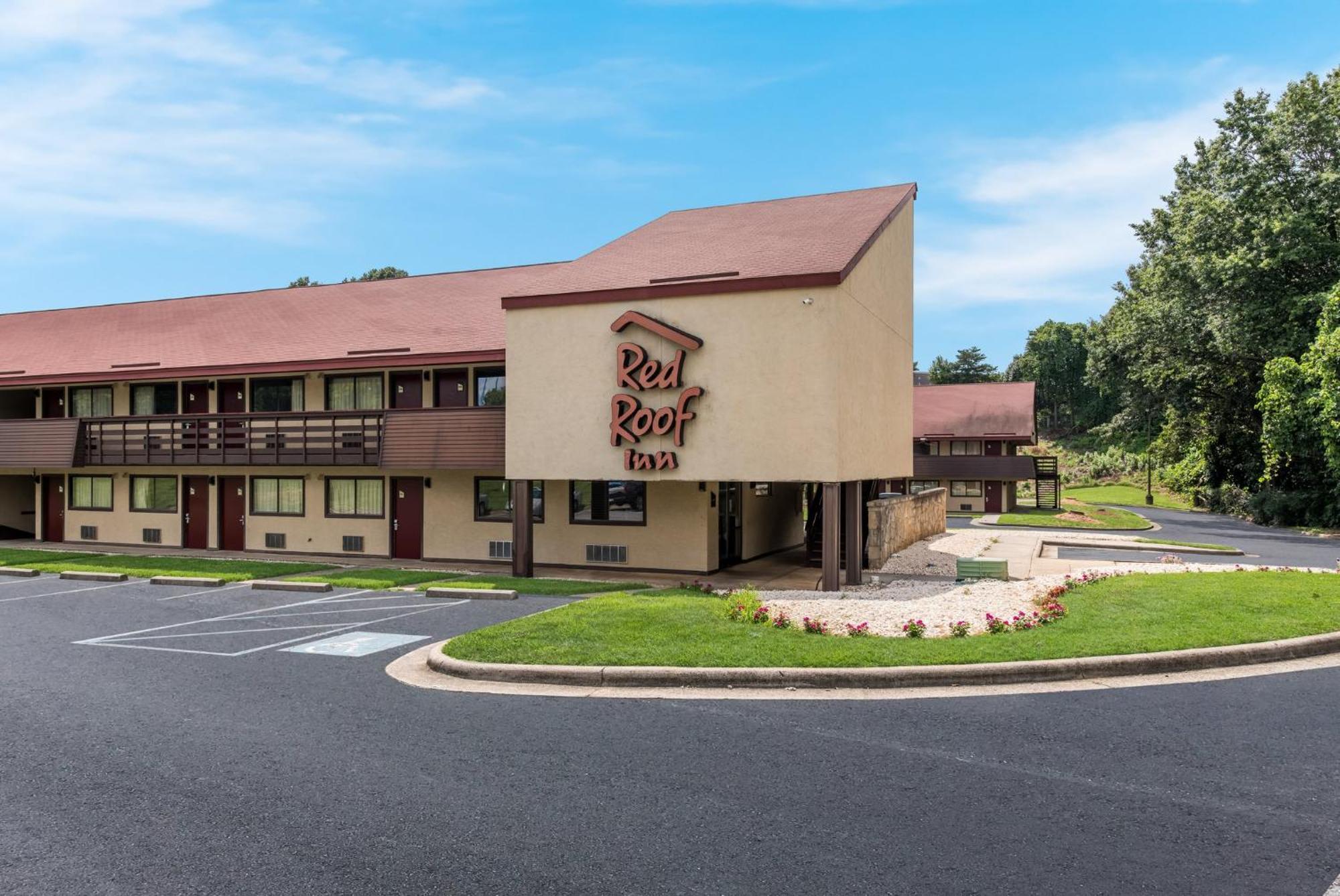 Red Roof Inn Hickory Exteriör bild