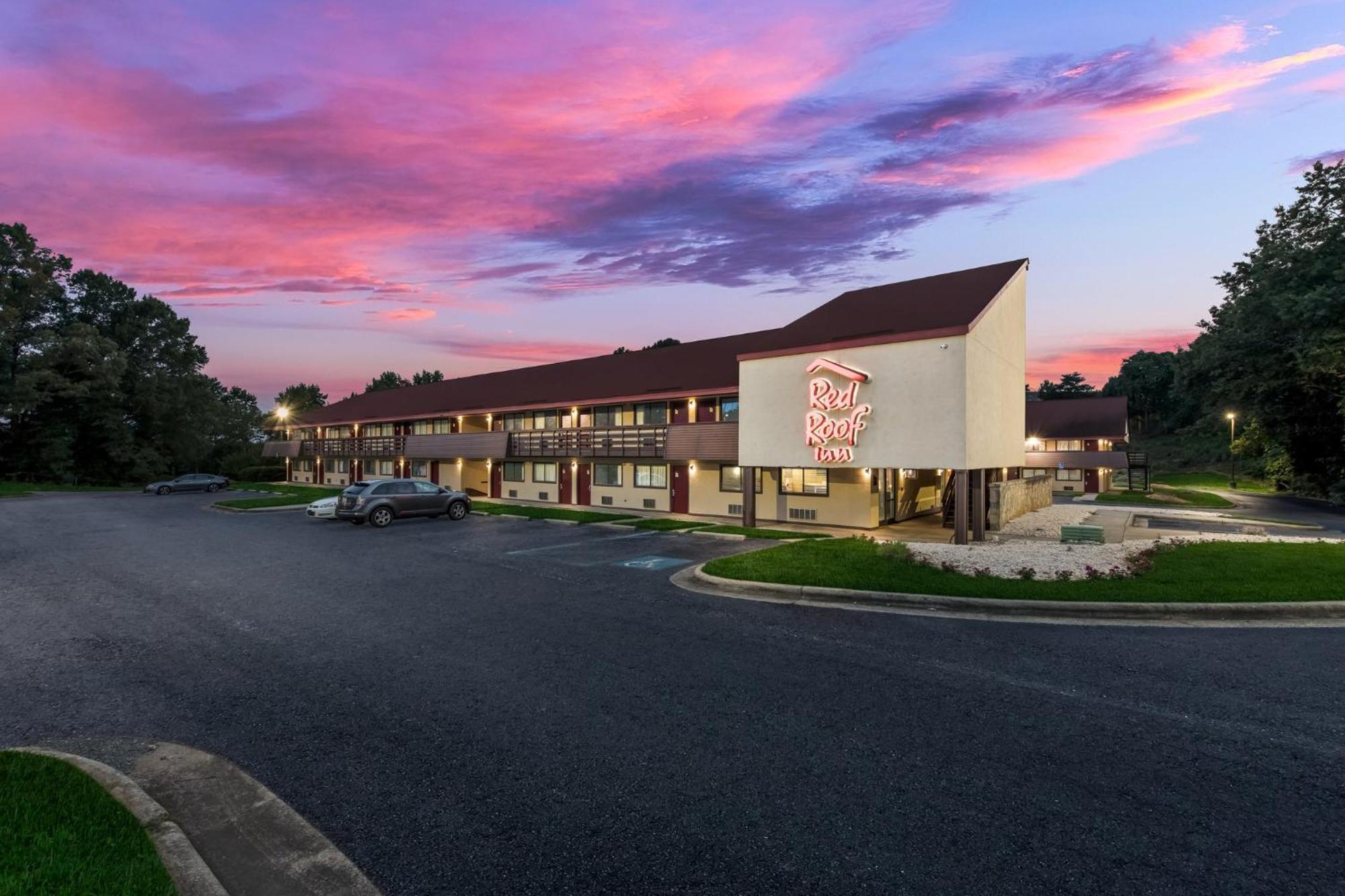 Red Roof Inn Hickory Exteriör bild